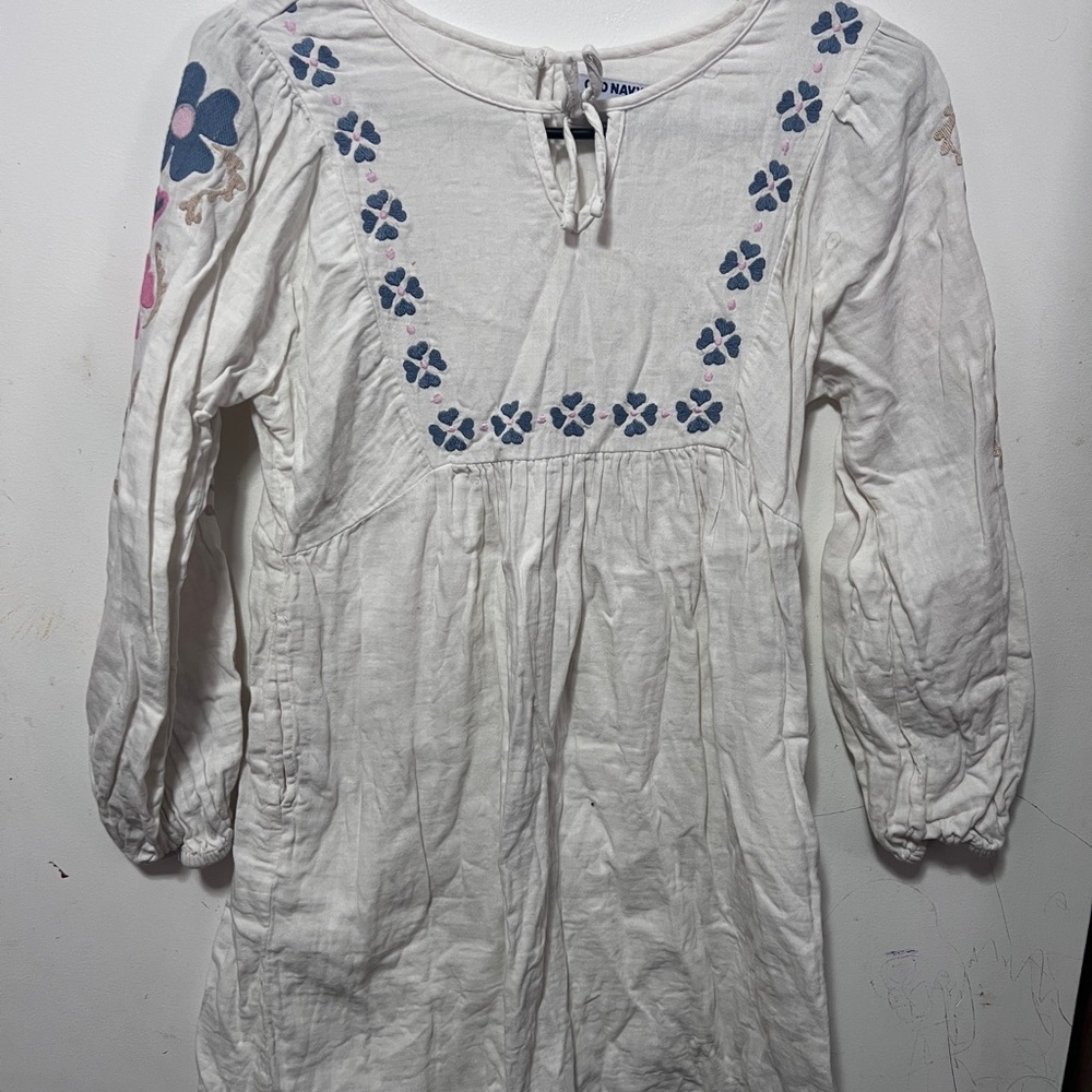 White Embroidered Old Navy girls white dress with legging 2pc size L(10-12)